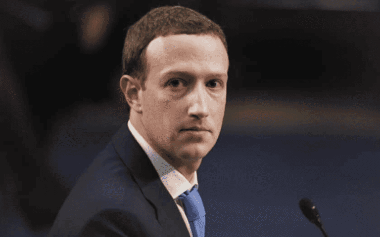 Zuckerberg vs Apple: La guerra dei visori VR
